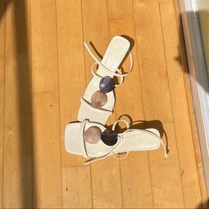 Perfect tan summer inspired sandals from Zara!